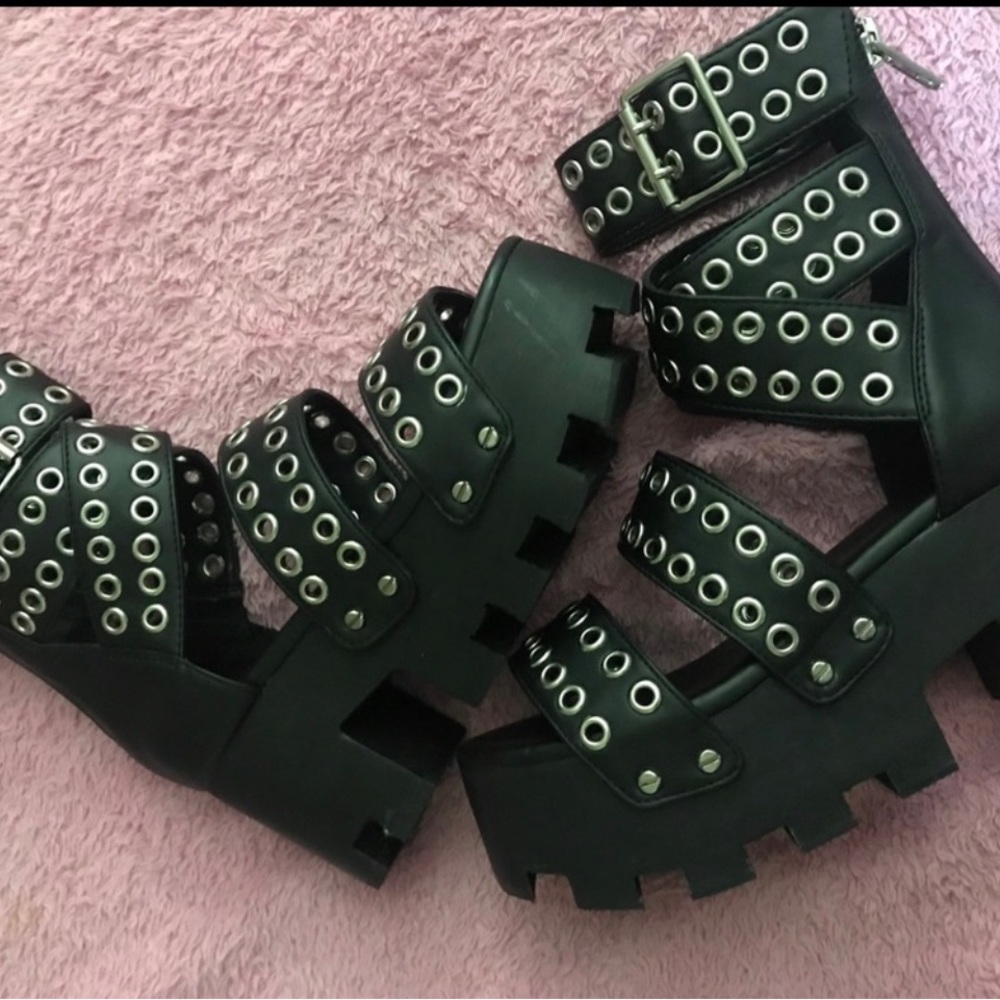 ISO! Current mood rivet head platform sandals size 11